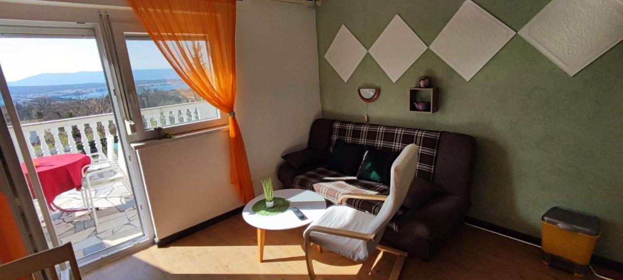 Sveti Vid-Miholjice Apartments Berny מראה חיצוני תמונה