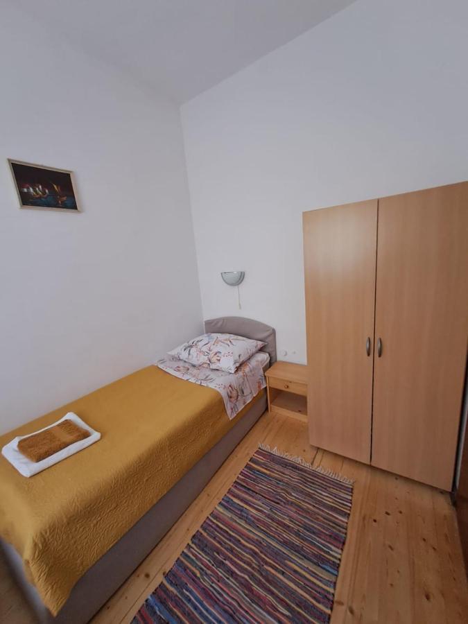 Sveti Vid-Miholjice Apartments Berny מראה חיצוני תמונה